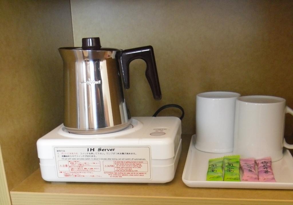 Toyoko Inn Osaka Itami Airport Toyonaka Dış mekan fotoğraf